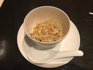 タラバ蟹と上海蟹味噌入り黄金炒飯